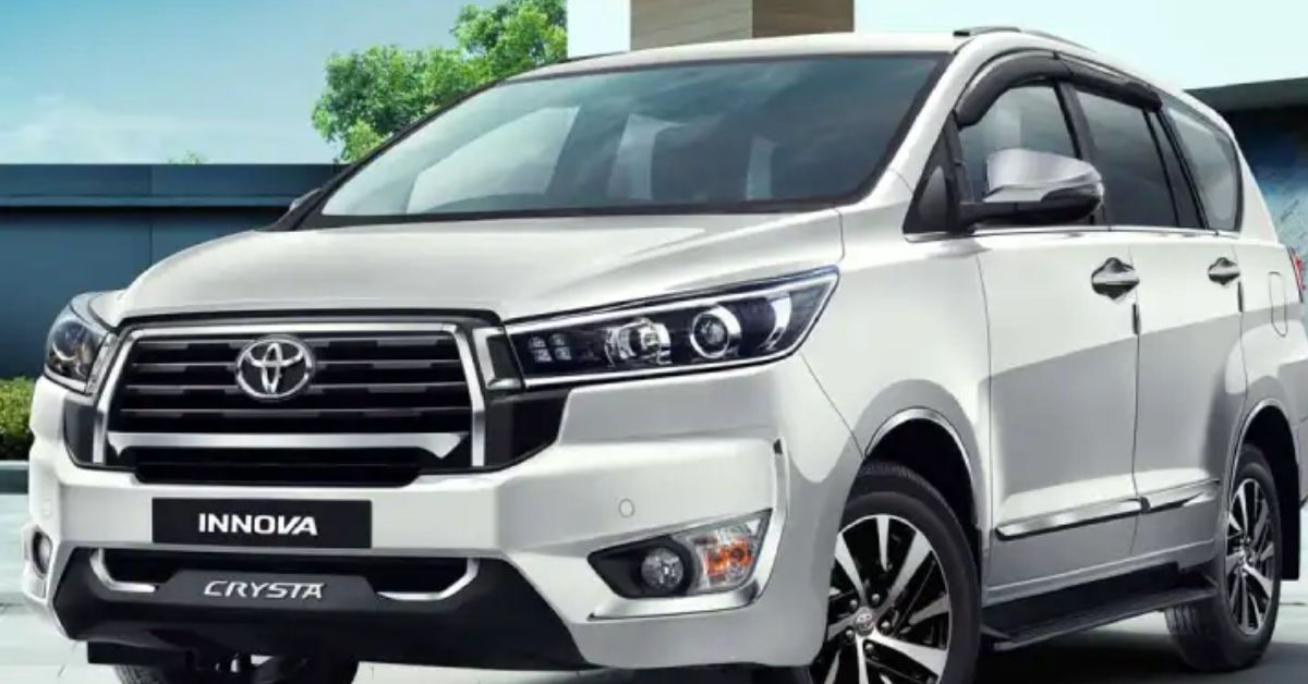 New Toyota Innova Crysta 2025: क्या यह MG Hector Plus को टक्कर देगा?